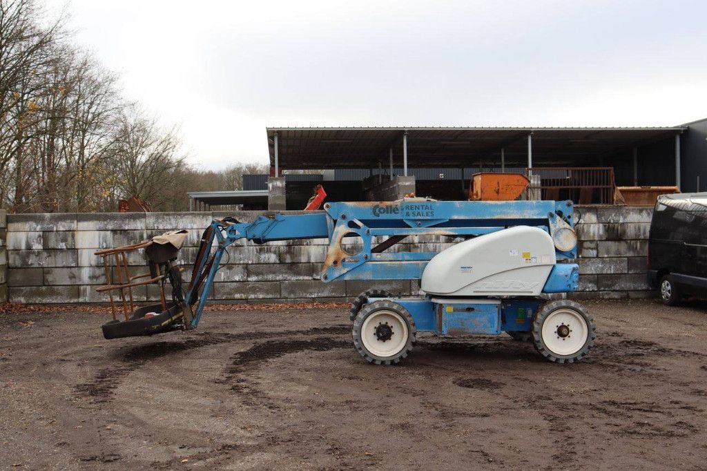 Nifty HR21 DE 2WD Diesel 20.8m Articulated Boom Lift 2013