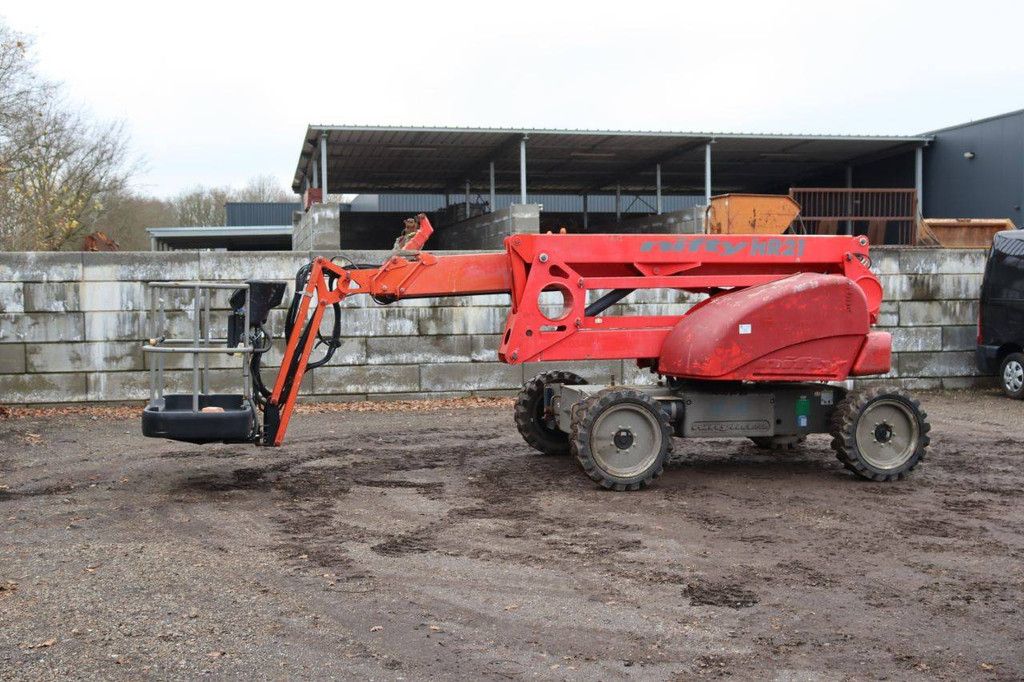 Articulating boom lift Nifty HR21D 4X4 Diesel 20.8m 2013