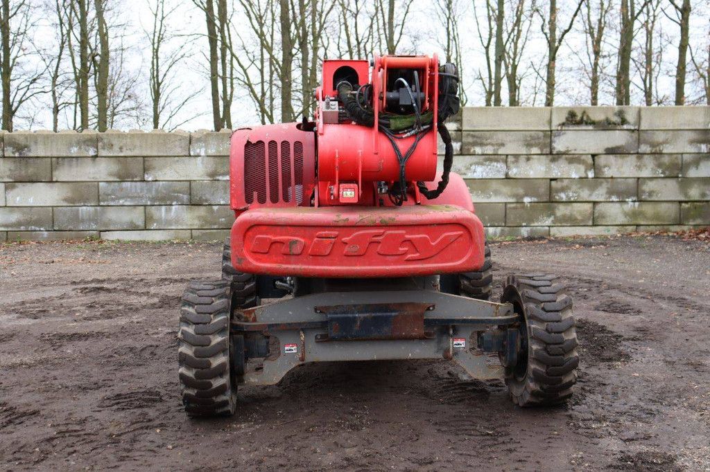 Articulating boom lift Nifty HR21D 4X4 Diesel 20.8m 2013