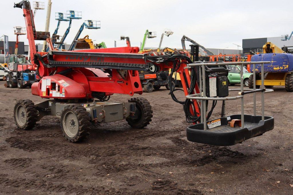 Articulating boom lift Nifty HR21D 4X4 Diesel 20.8m 2013