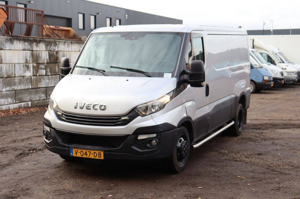 Bestelwagen Iveco Daily 40C21 Diesel 204pk 2017