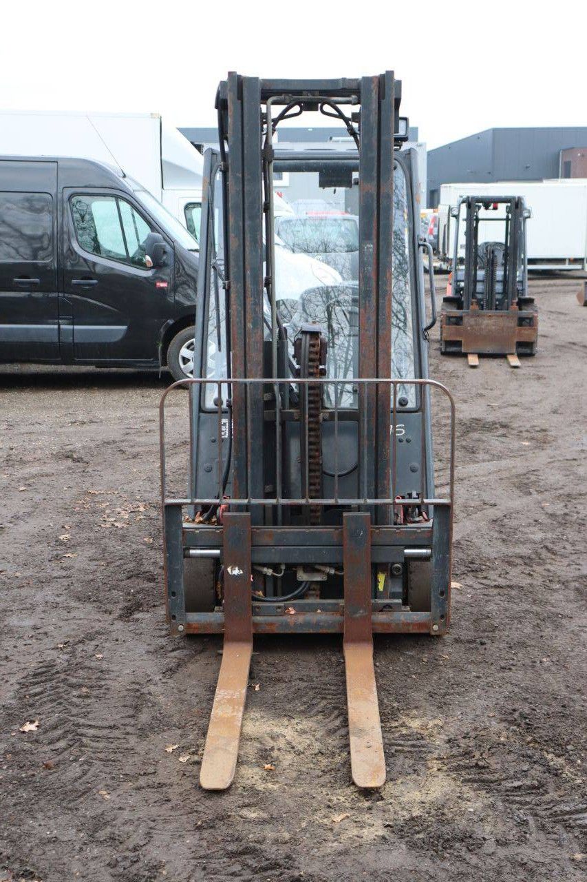 Heftruck Linde E16 Elektrisch 1600kg 6.6m 2003