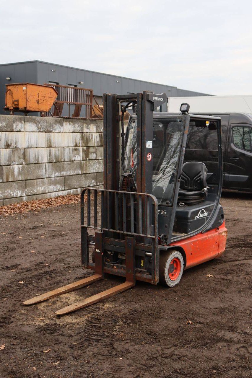 Heftruck Linde E16 Elektrisch 1600kg 6.6m 2003