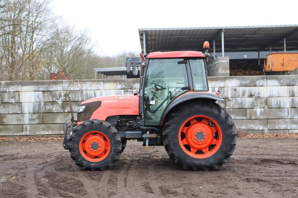 Tractor Kubota M9540 Diesel 2008