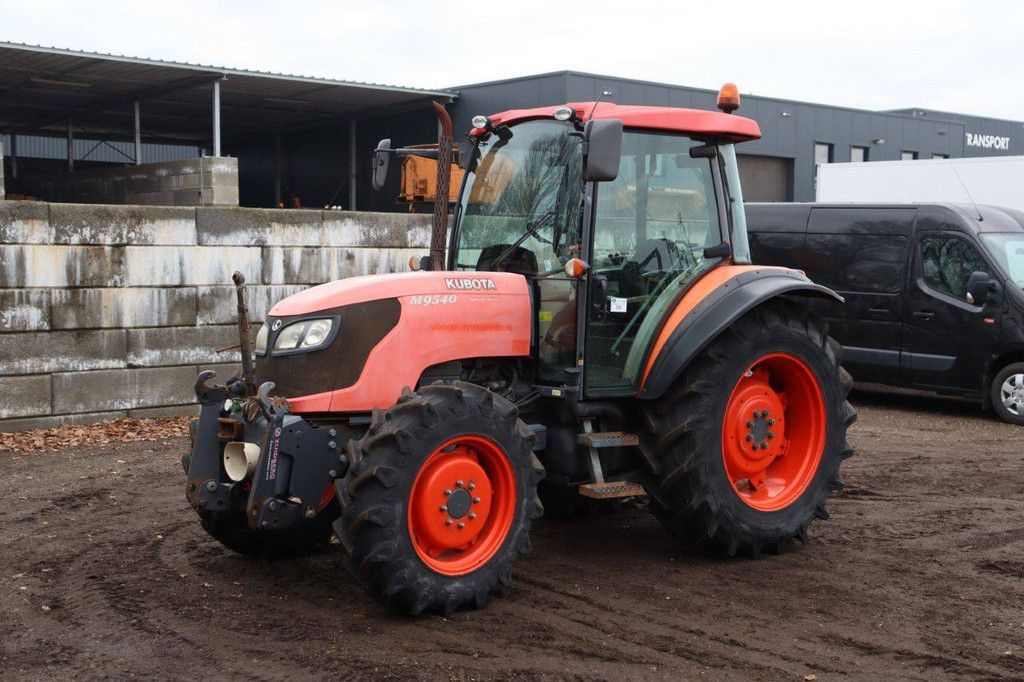 Tractor Kubota M9540 Diesel 2008