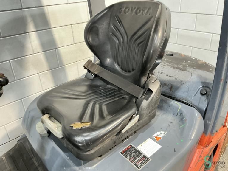 Gabelstapler Diesel Toyota 02-7 FDF 15 2017