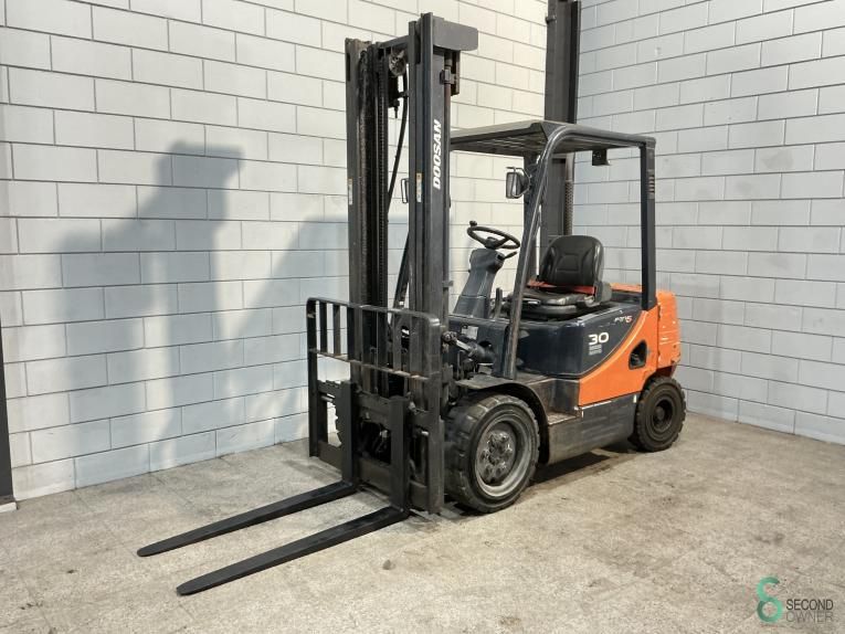Forklifts Diesel Doosan D30S-5 2014
