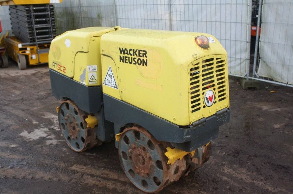 Vibratory roller Wacker Neusen Roller RT Diesel 14kW 2014