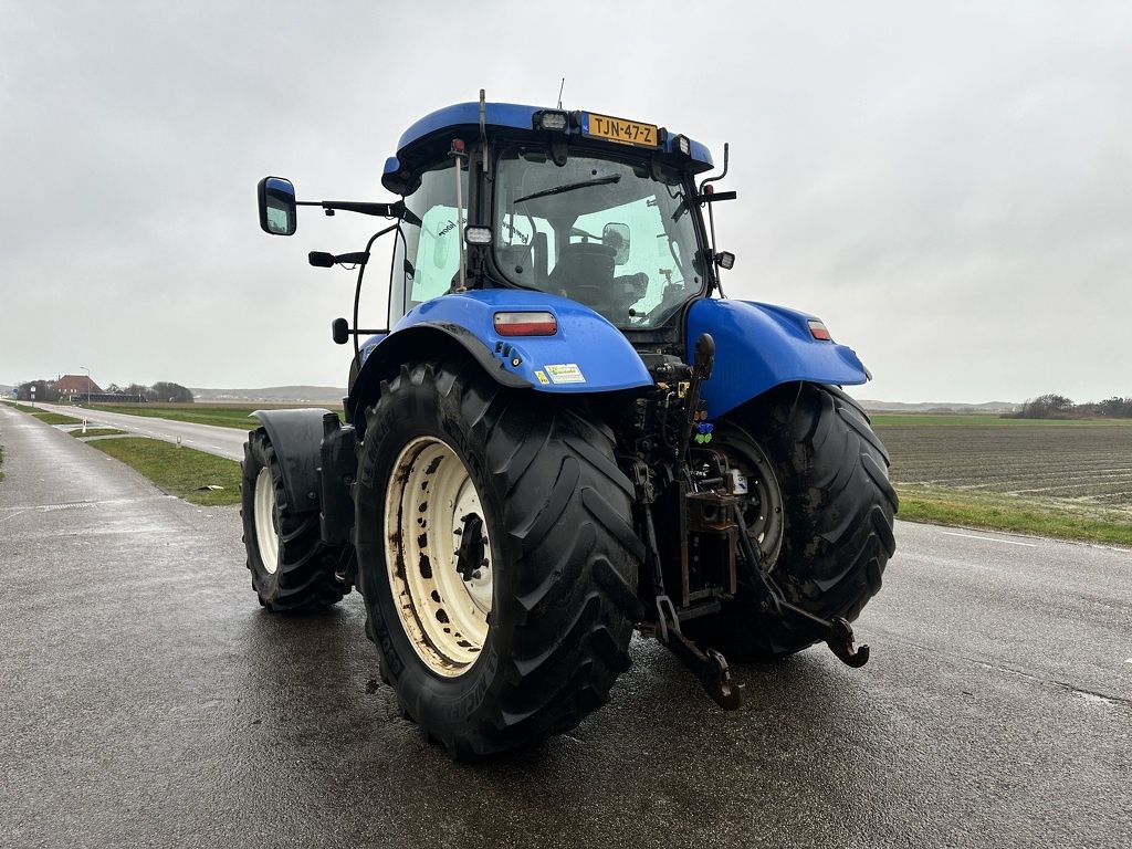 New Holland T7.210