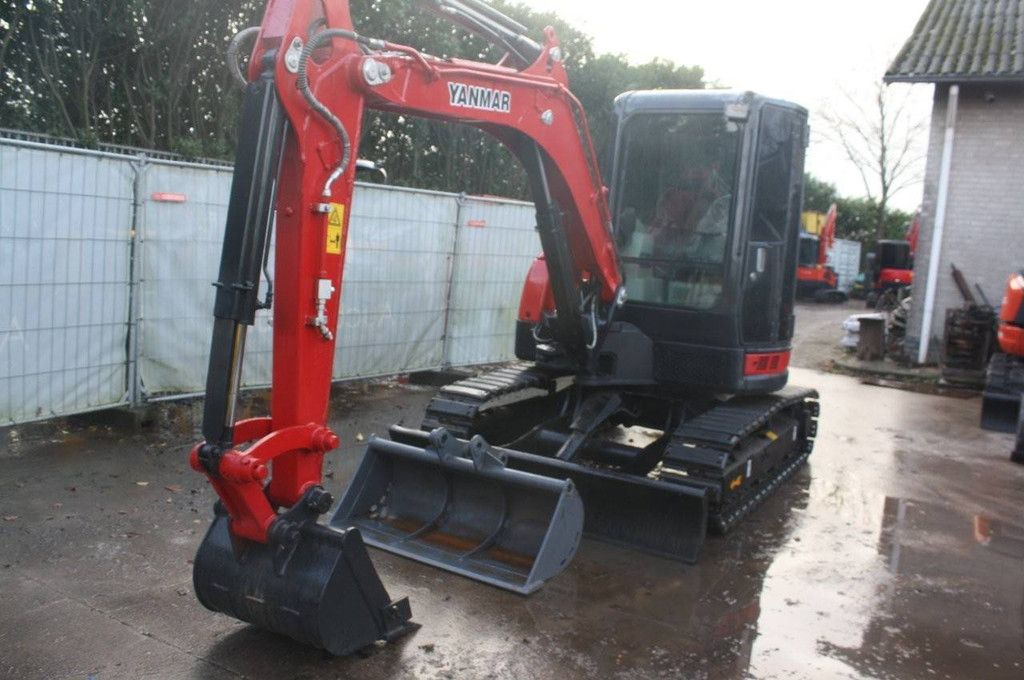 Raupenbagger Yanmar VIO40-5B Diesel 28,8 kW 2013