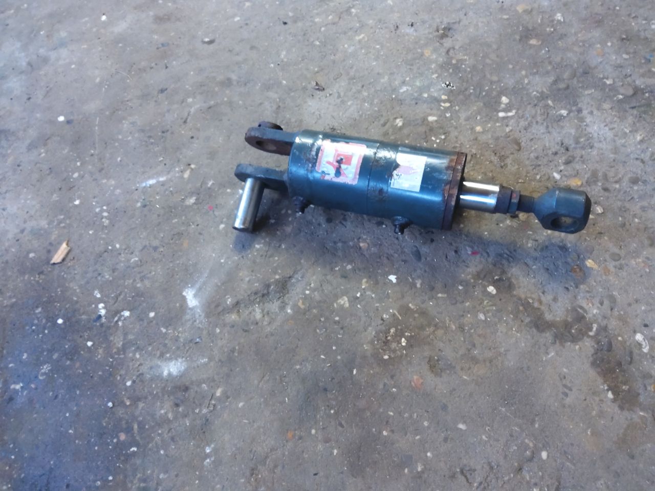 Hydraulische cilinder compleet met bijpassende slangen