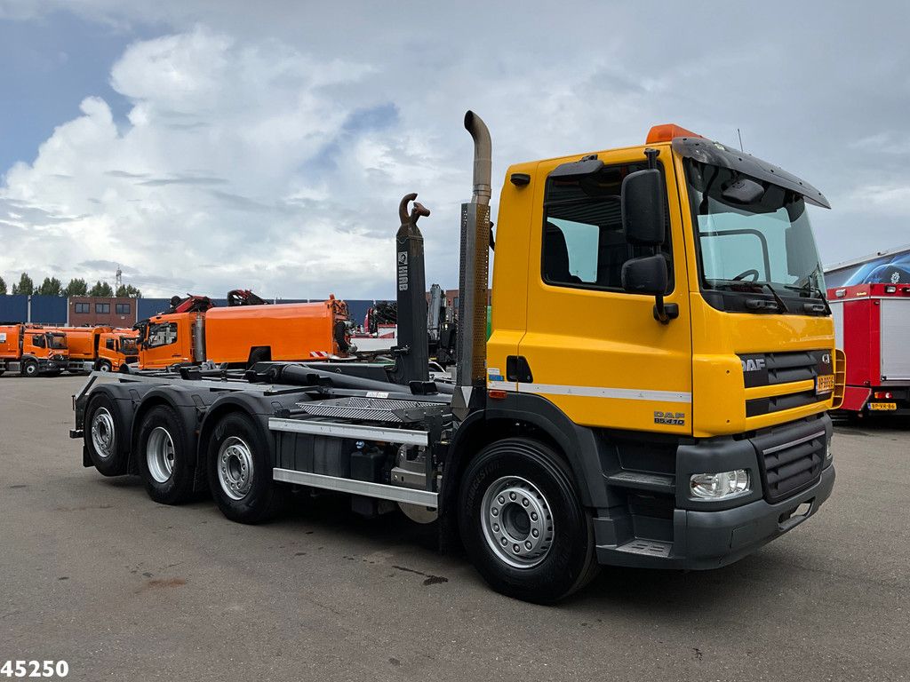 DAF FAQ 85 CF 410 8x2 Hiab 26 Ton haakarmsysteem Just 255.550 km!