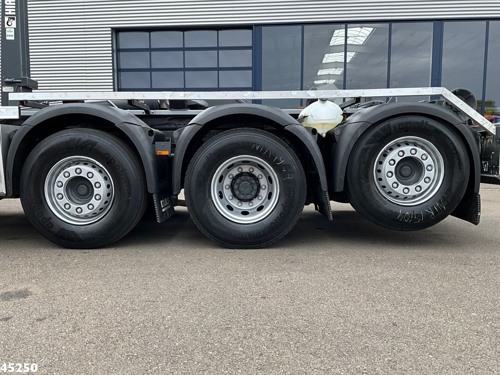 DAF FAQ 85 CF 410 8x2 Hiab 26 Ton haakarmsysteem Just 255.550 km!
