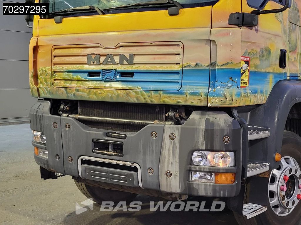 MAN 35.363 8X4 9m3 Liebherr mixer Big-Axle Steelsuspension Automatic Euro 3