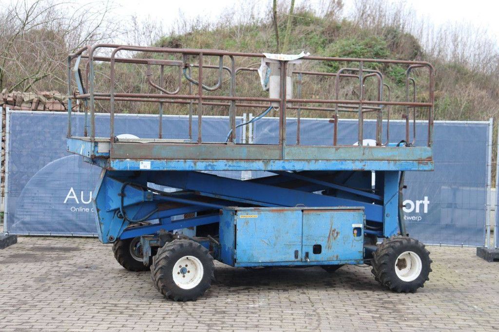 Gelenkteleskoparbeitsbühne Upright SL26 Diesel 10m