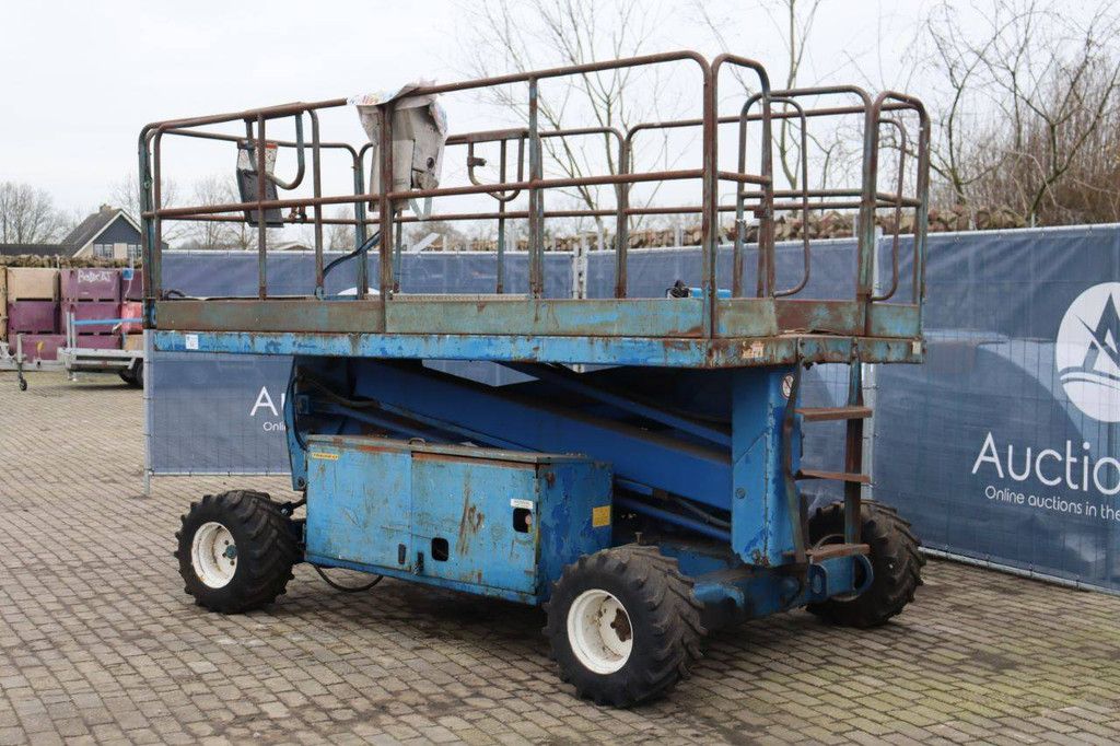 Gelenkteleskoparbeitsbühne Upright SL26 Diesel 10m