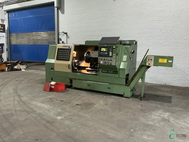 Horizontale draaibanken Mori Seiki SL-25 1990