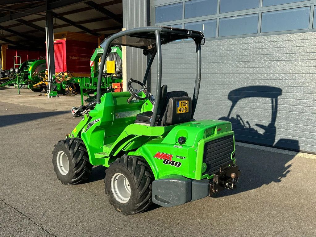 Avant 640 TDL Mini-shovel