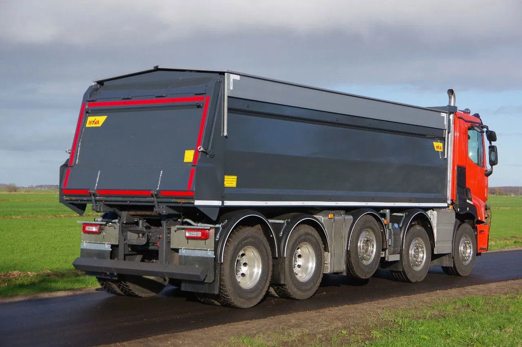 Renault 10x4 49-tons midlift met Hyva kipper