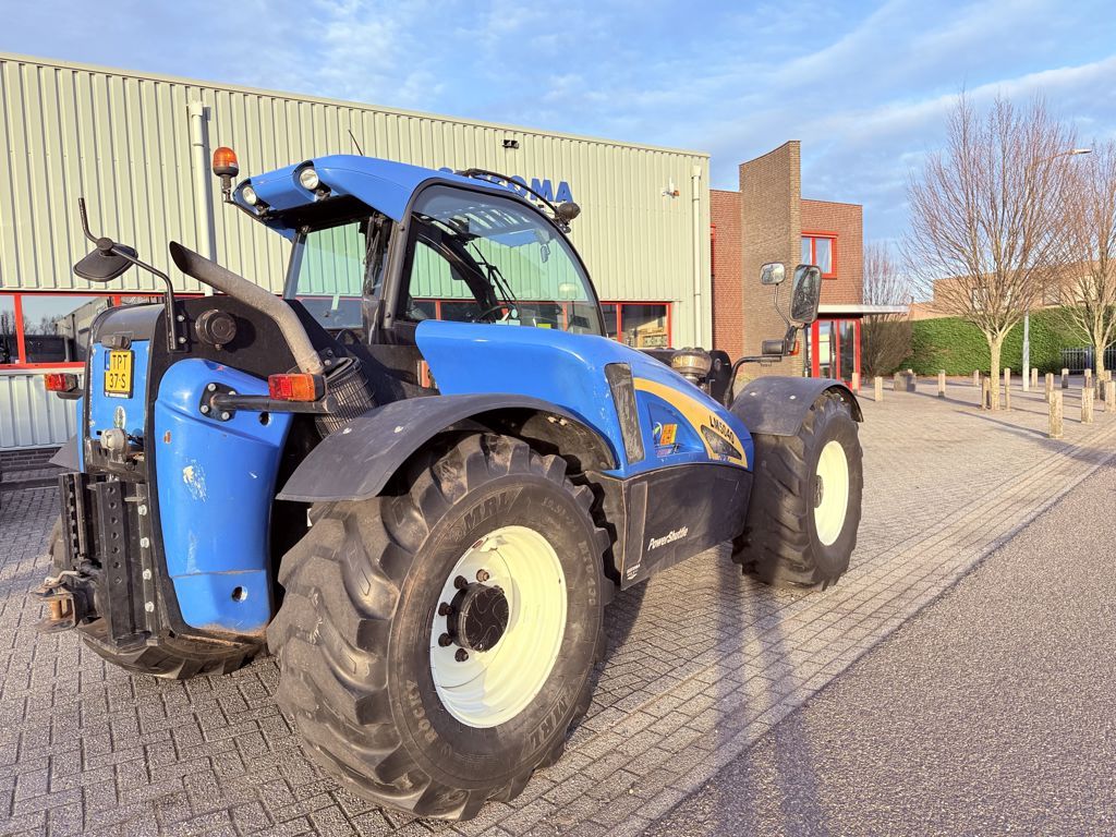 New Holland LM5040