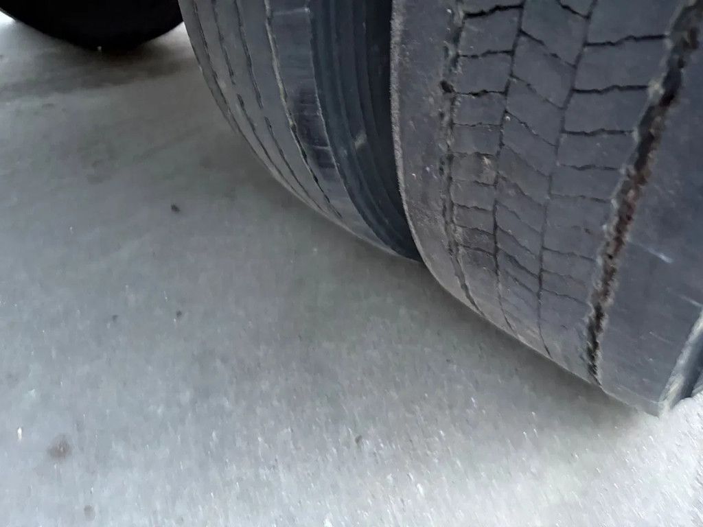 Pacton 2AS City 12.6M Dhollandia Laadklep 2500KG Stuuras APK 07-2026 - Zeer nette staat!