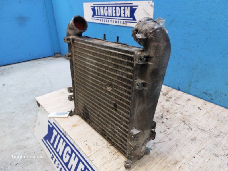 Massey Ferguson 6465