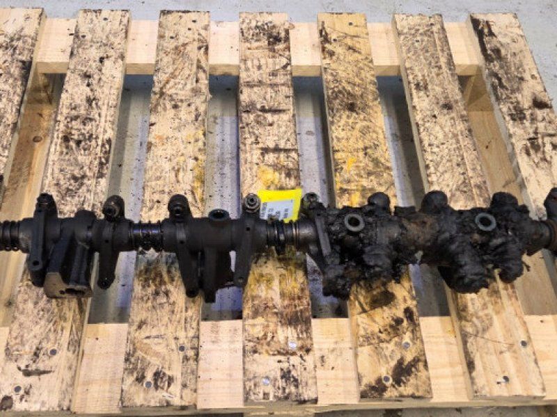 John Deere 6090HZ003