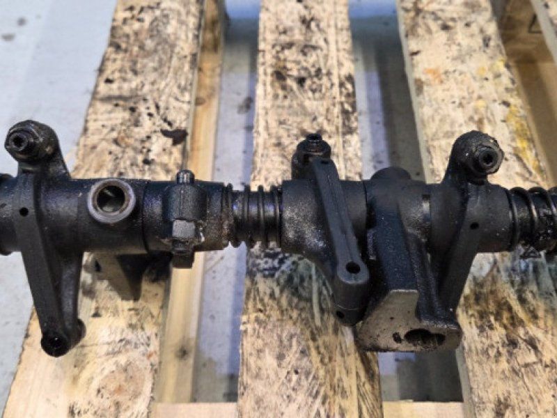 John Deere 6090HZ003