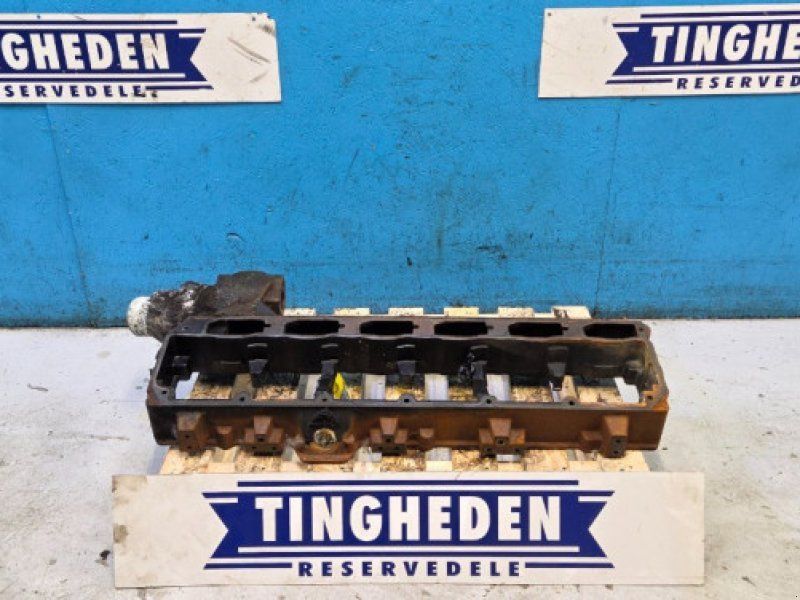 John Deere 6090HZ003