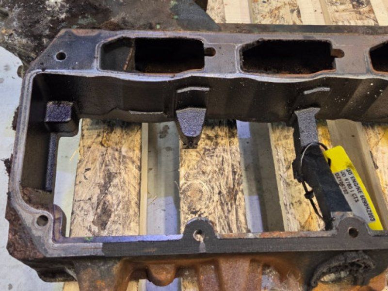 John Deere 6090HZ003