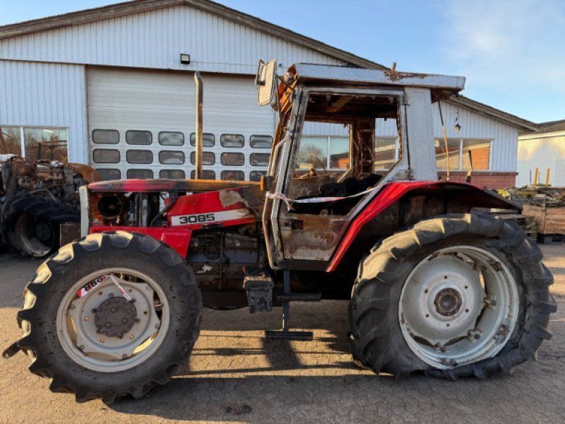 Massey Ferguson 3085