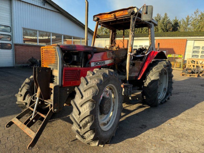 Massey Ferguson 3085