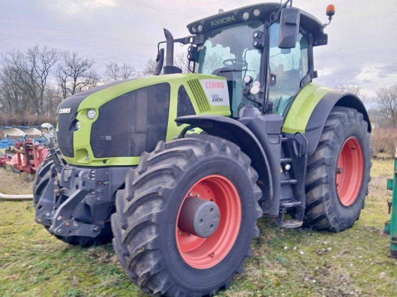 Claas Axion 920