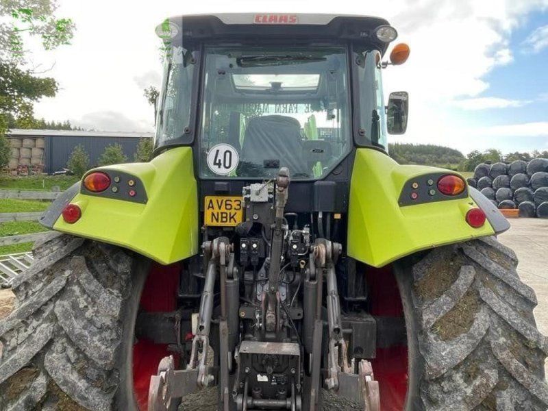 Claas AXION 810