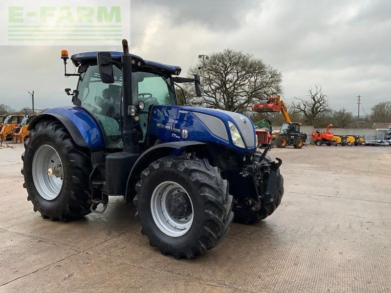 New Holland t7.270 blue power  (st25396)