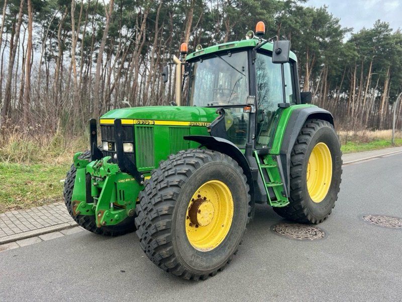 John Deere 6910 S **Motor NEU**
