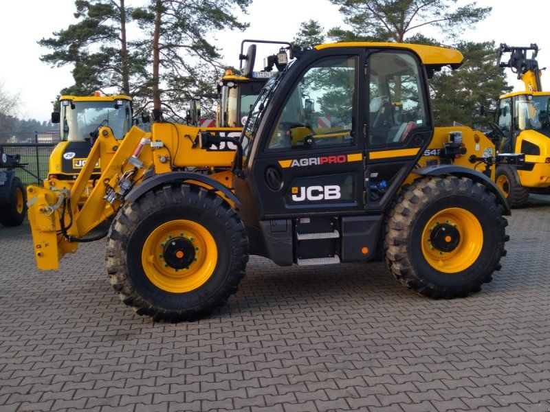 JCB 542-70 Agri Pro  50km