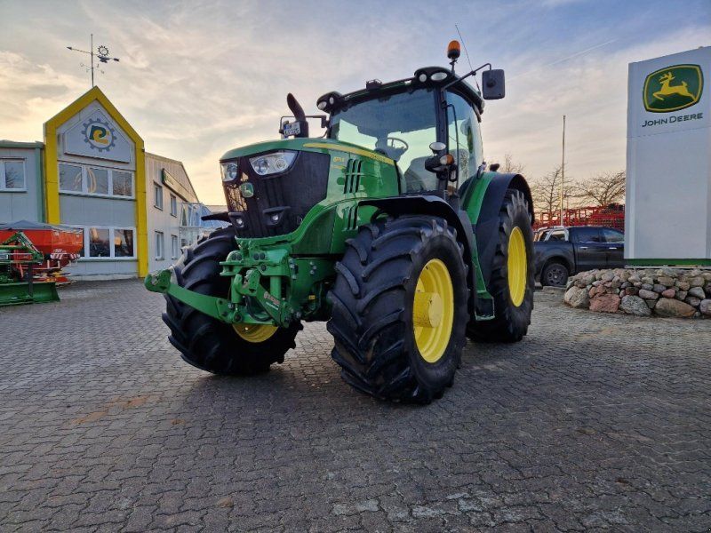 John Deere 6175R