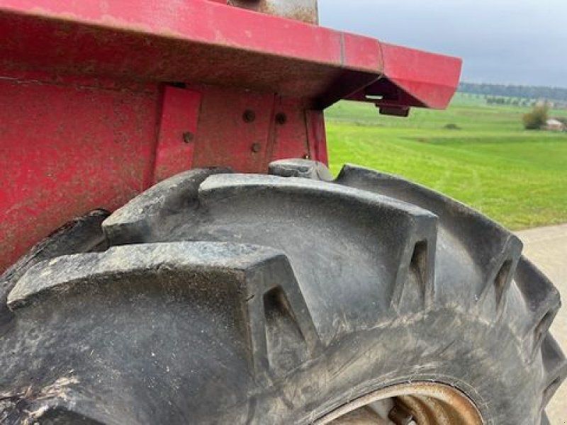 Massey Ferguson 575 MP