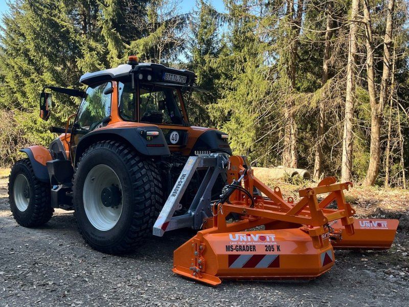 MS Grader Vorführer Bj. 04/ Wegepflegegerät 205 K