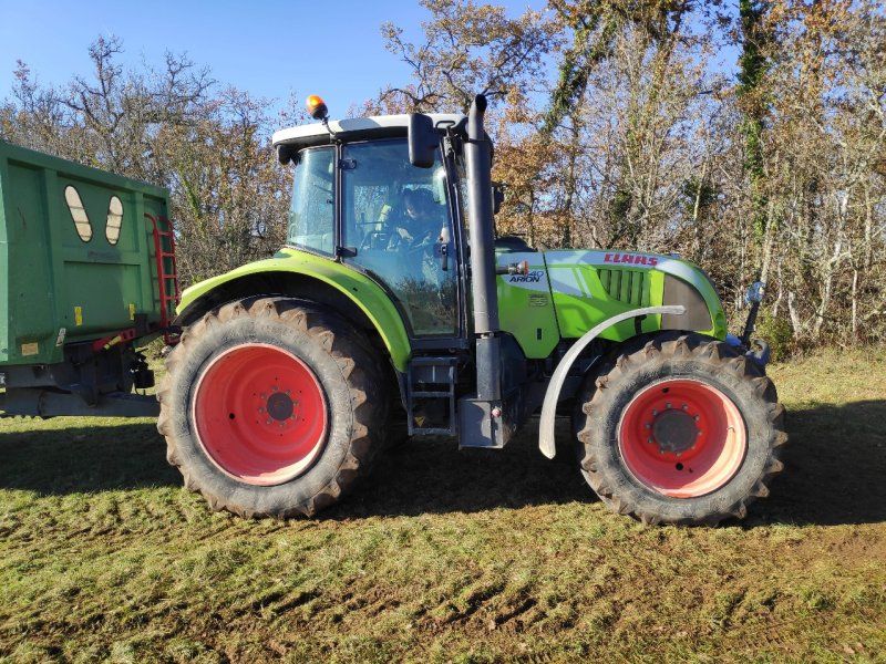 Claas ARION 640