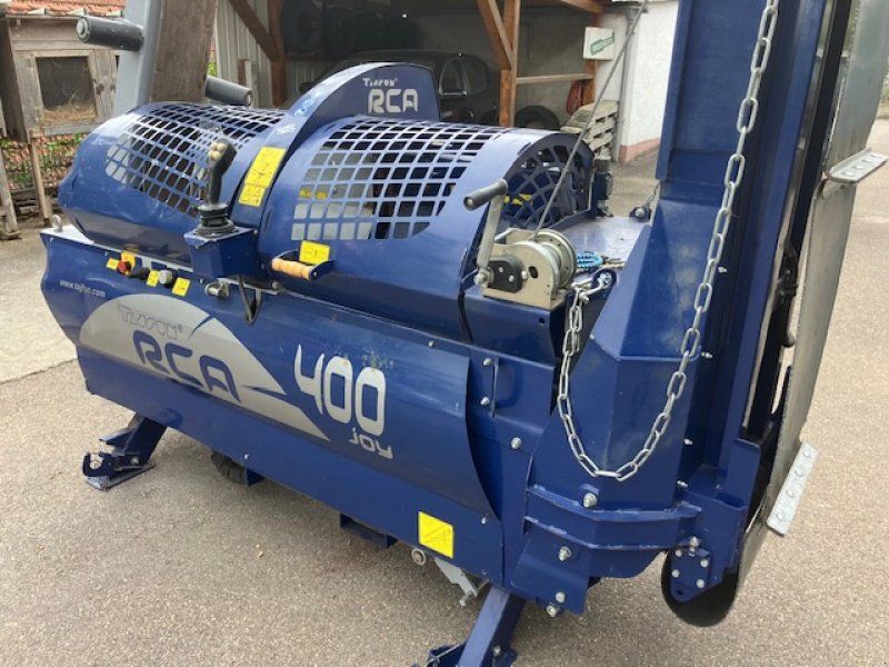 Tajfun RCA 400