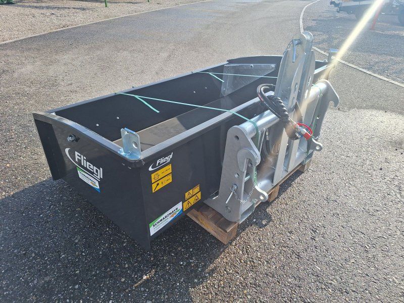 Fliegl AgroCenter Heckschaufel G2200mm