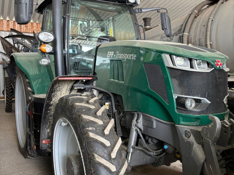 Massey Ferguson 7716