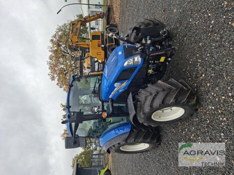 New Holland T 4.55