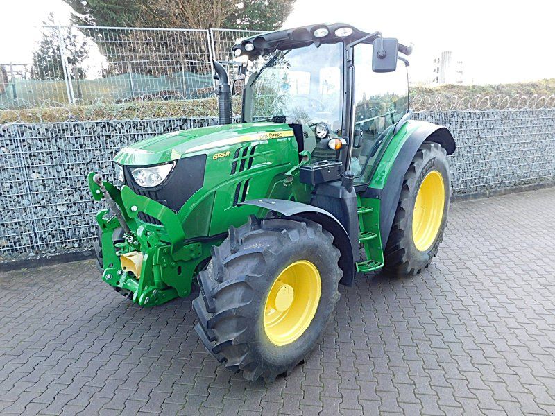 John Deere 6125R