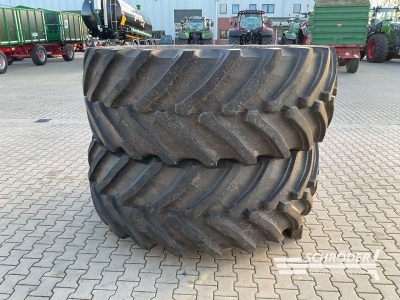 Trelleborg 2X VF750/70 R44