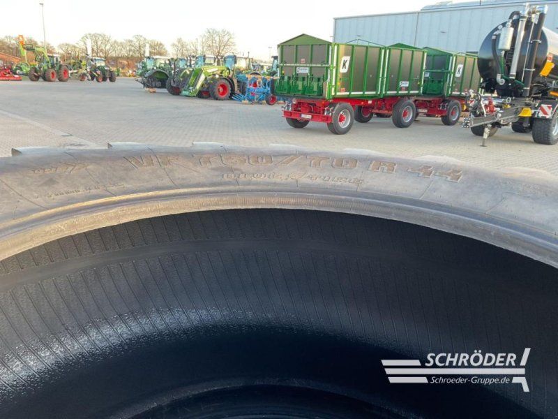 Trelleborg 2X VF750/70 R44