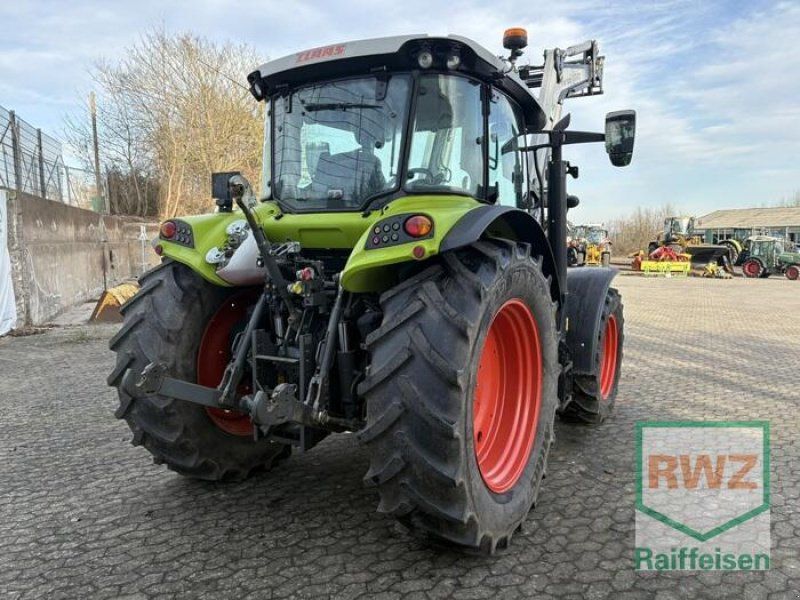 Claas Arion 460
