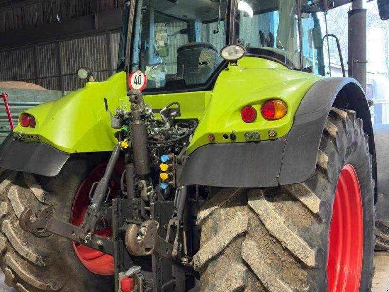 Claas Arion 640 CIS